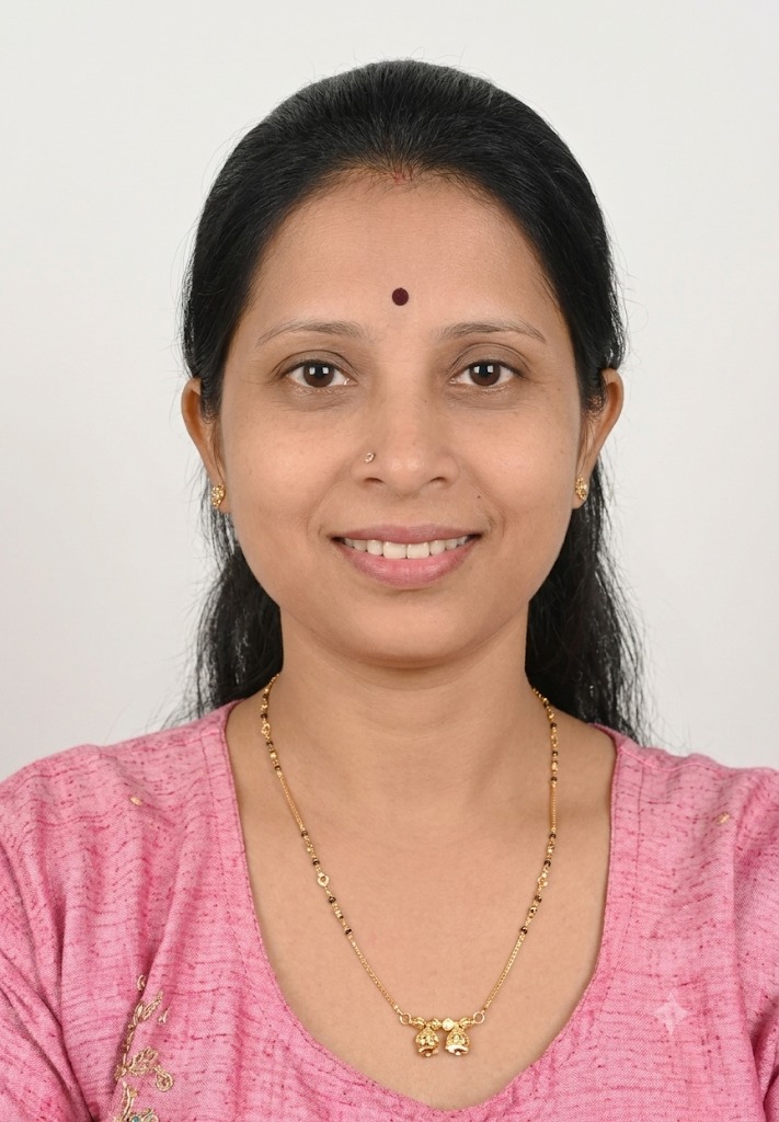 Prachi Surwade - Full time Cleaner and Cook in Turbhe,Vashi in Mumbai